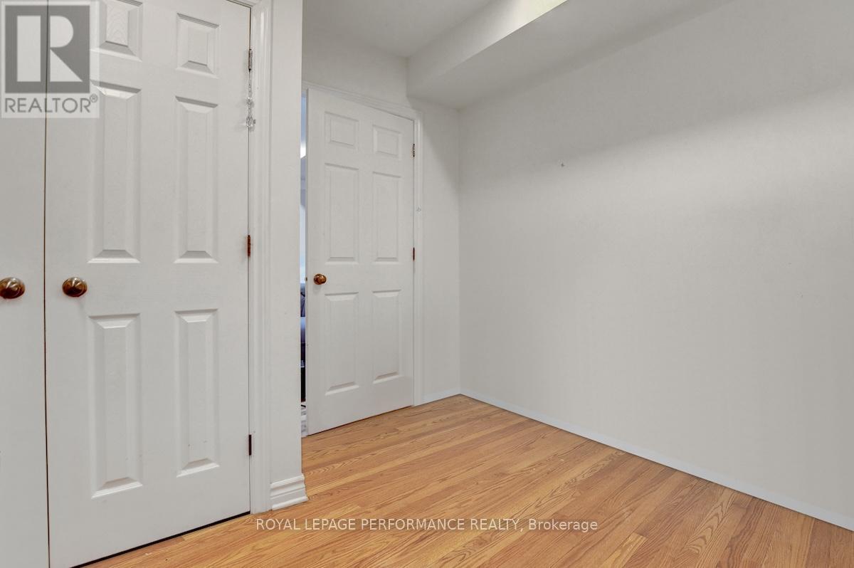 1815 Belval Crescent, Ottawa, Ontario  K1C 6J3 - Photo 34 - X12419369
