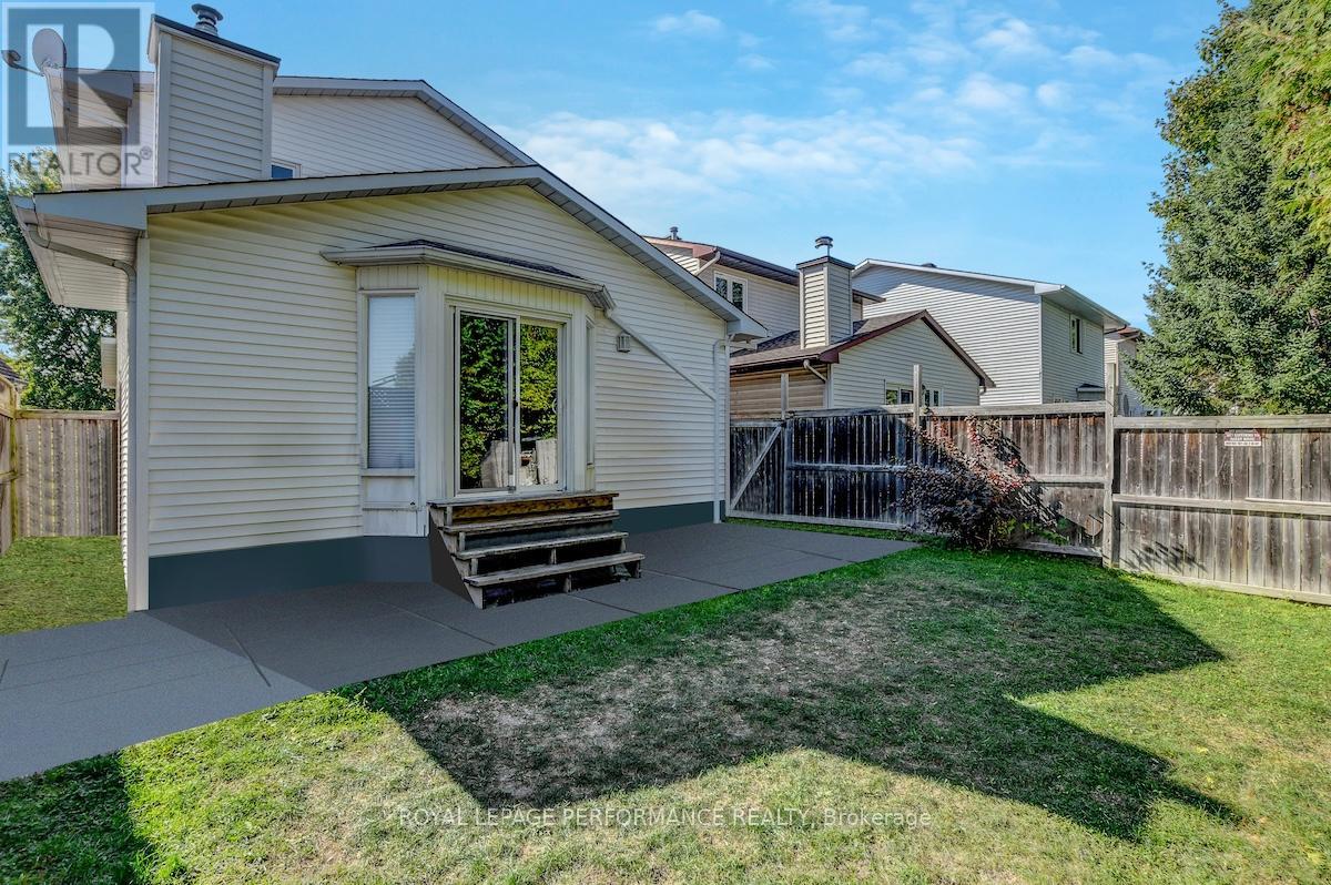 1815 Belval Crescent, Ottawa, Ontario  K1C 6J3 - Photo 41 - X12419369