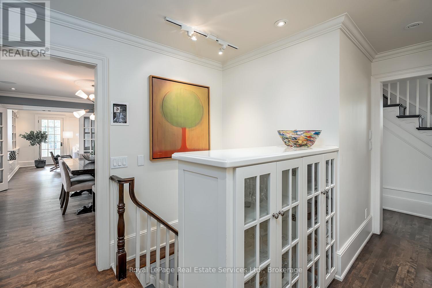 53 Thomas Street, Oakville, Ontario  L6J 3A2 - Photo 14 - W12419345