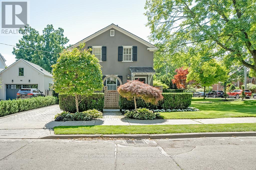 53 Thomas Street, Oakville, Ontario  L6J 3A2 - Photo 4 - W12419345