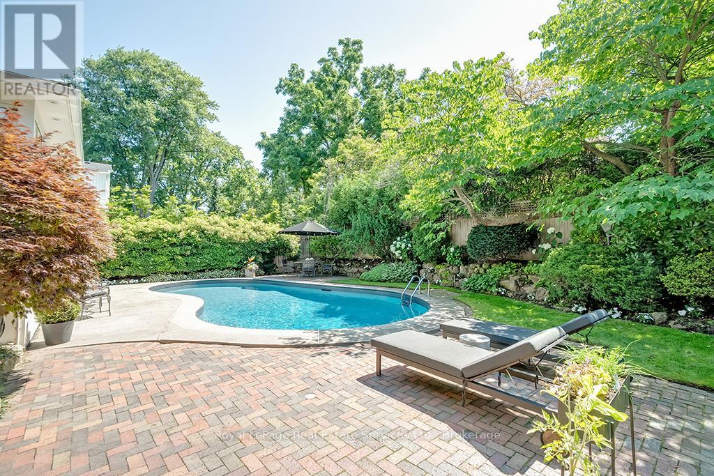 53 Thomas Street, Oakville, Ontario  L6J 3A2 - Photo 46 - W12419345