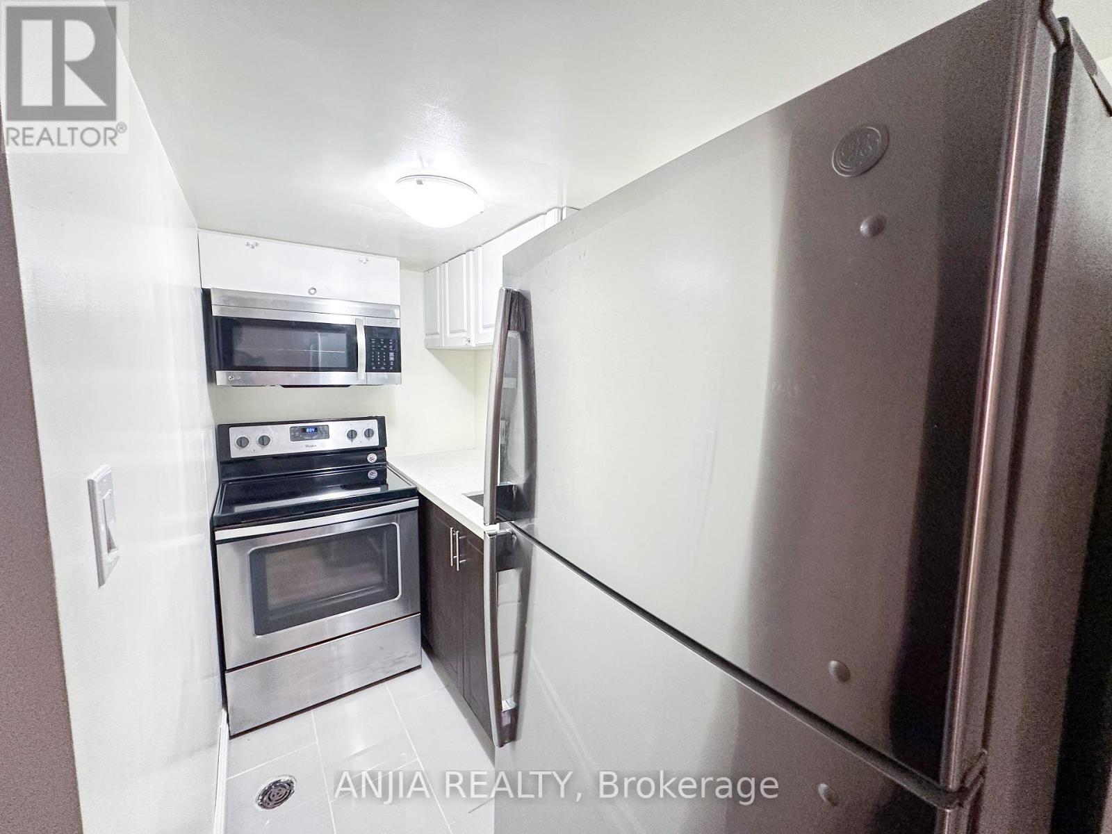 Basement - 18 Balmano Road, Markham, Ontario  L6E 1X4 - Photo 7 - N12419153