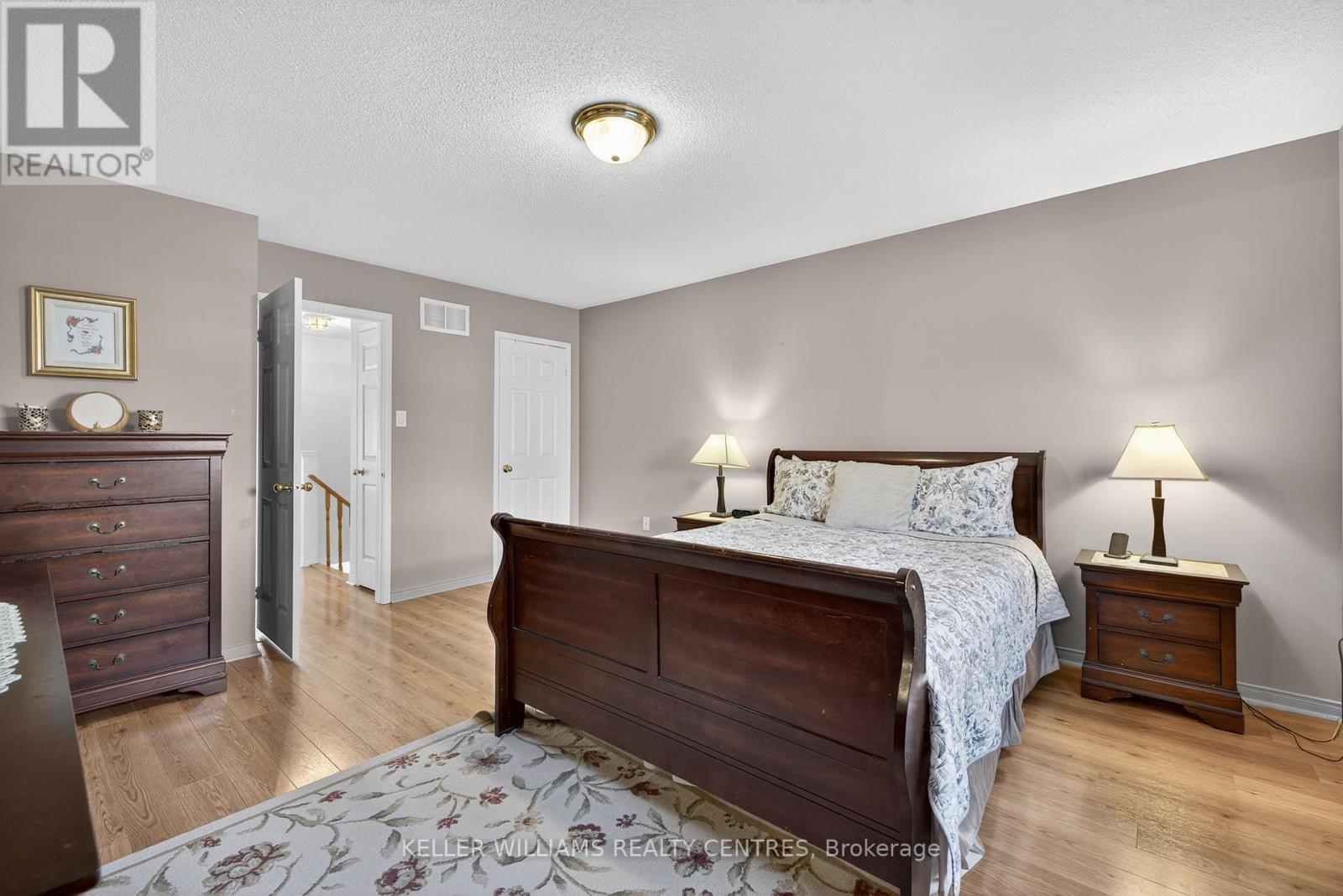 70 Burgess Crescent, Newmarket, Ontario  L3X 2T7 - Photo 24 - N12419159