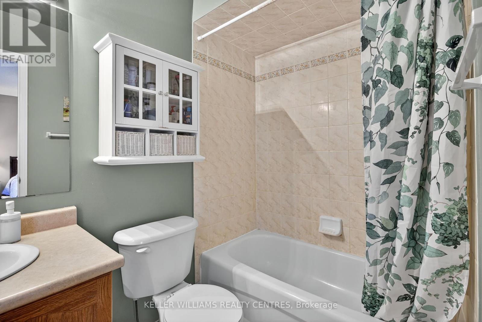 70 Burgess Crescent, Newmarket, Ontario  L3X 2T7 - Photo 28 - N12419159