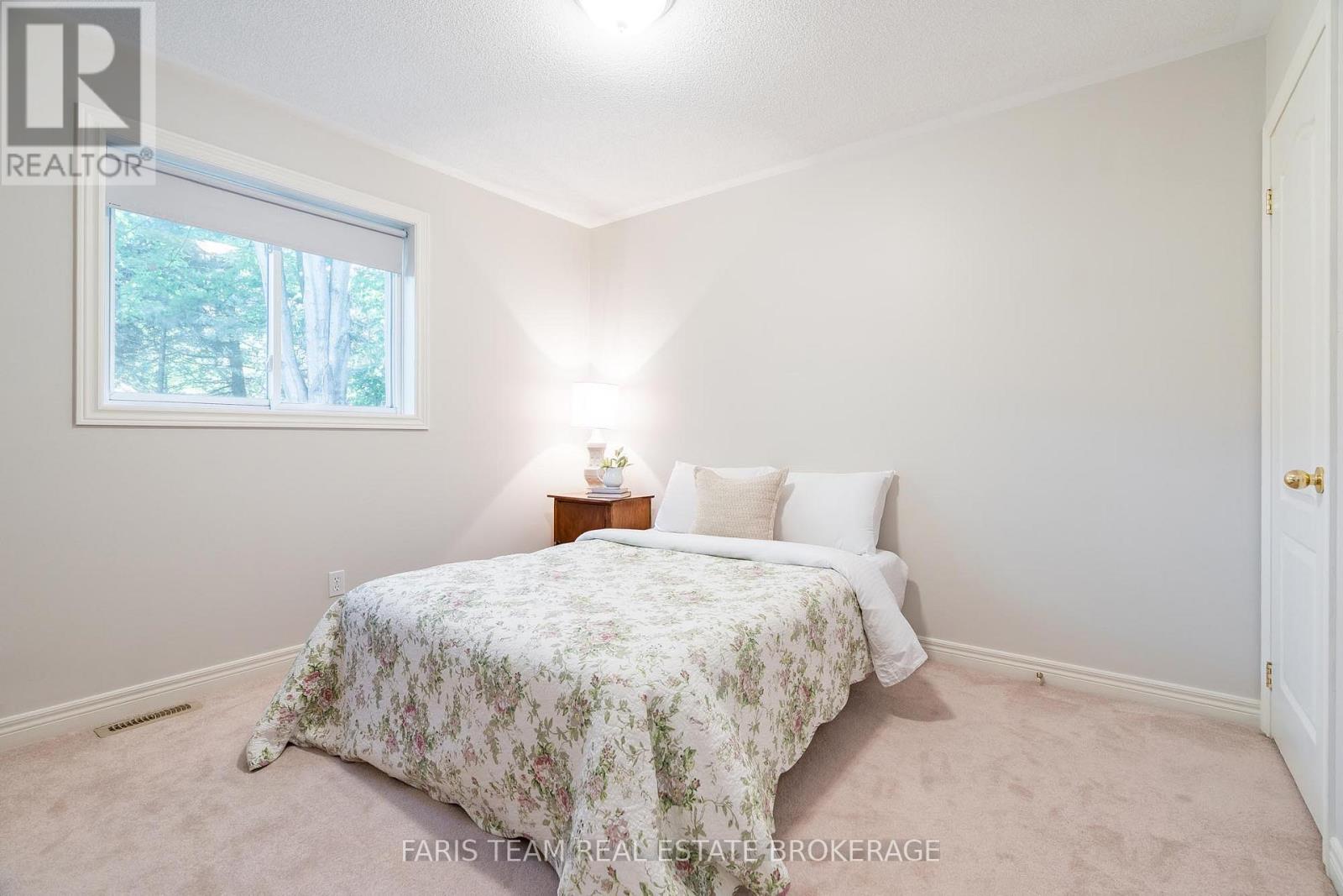 1089 Spruce Road, Innisfil, Ontario  L0L 1C0 - Photo 21 - N12419208