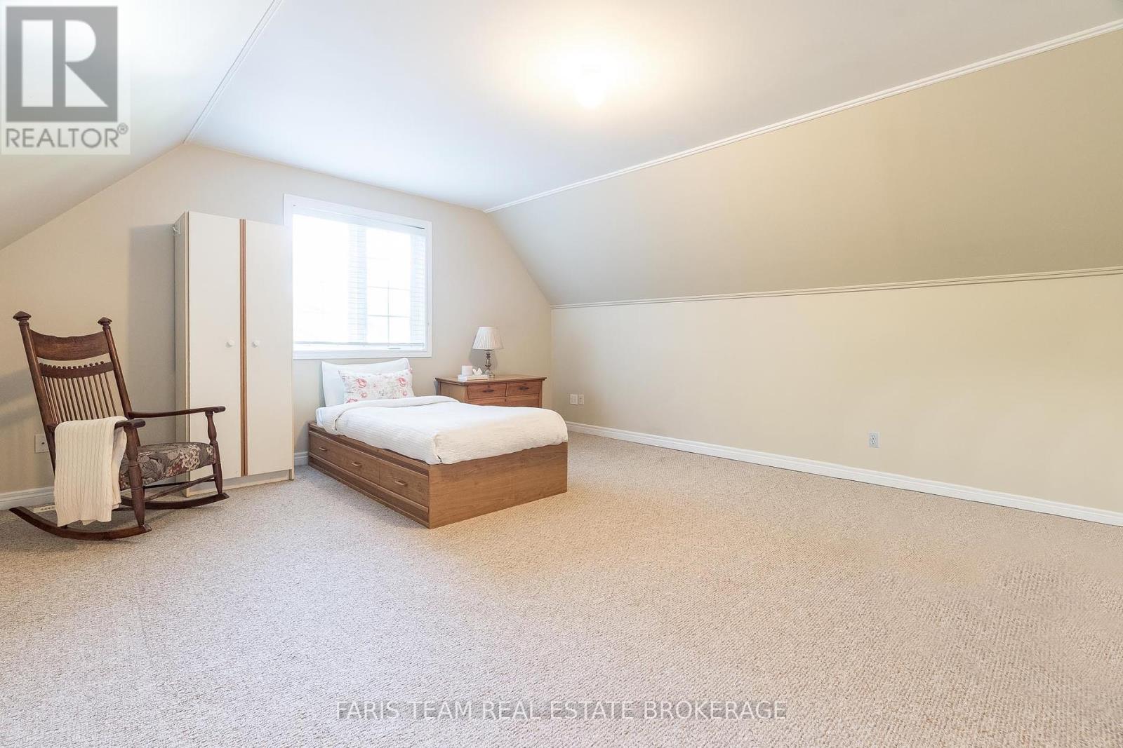 1089 Spruce Road, Innisfil, Ontario  L0L 1C0 - Photo 31 - N12419208