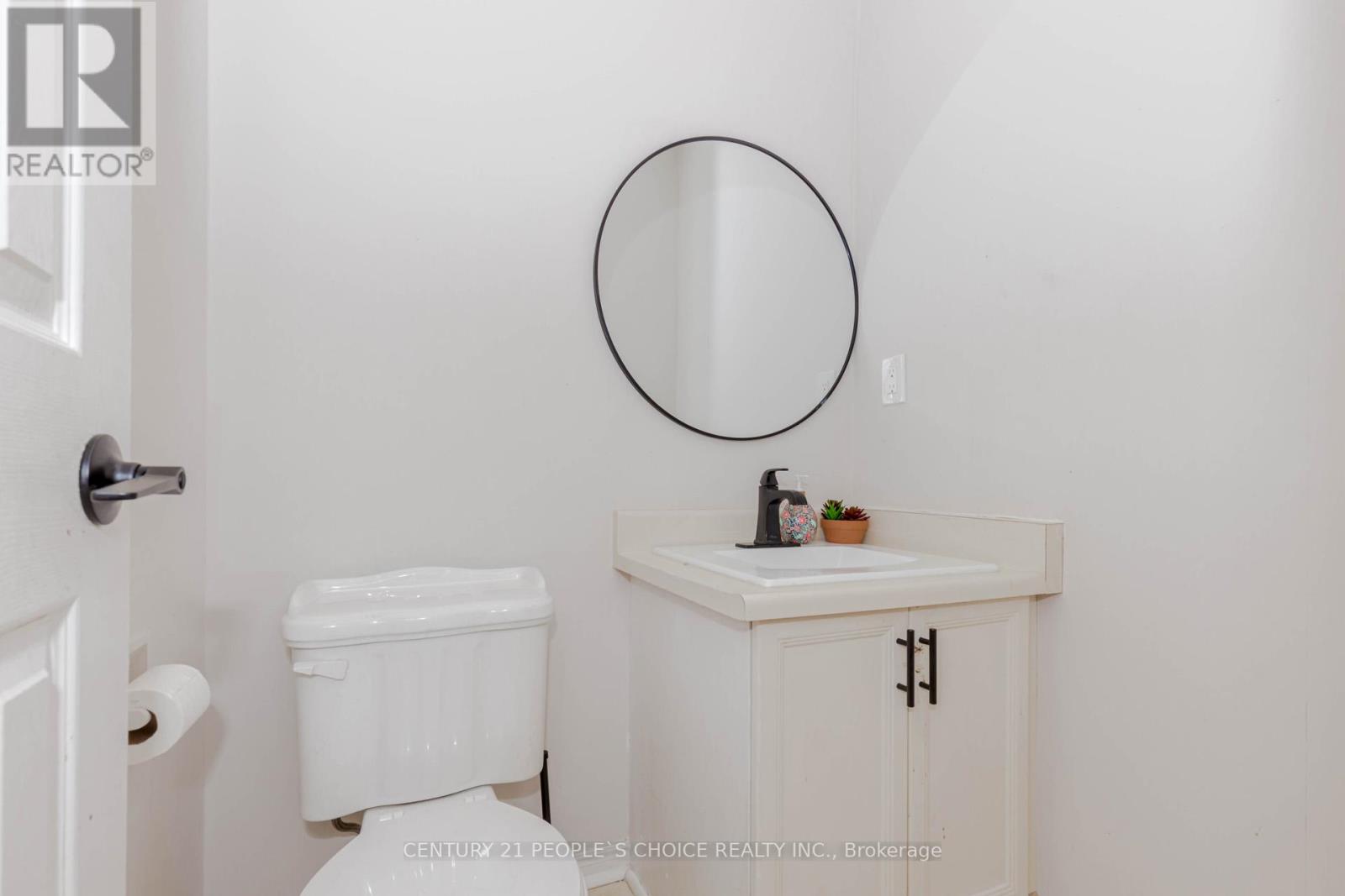 47 Blair Crescent, Barrie, Ontario  L4M 5Y6 - Photo 10 - S12419186