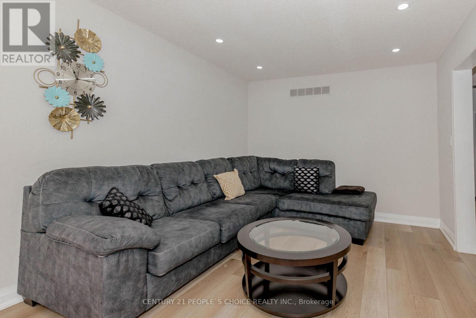 47 Blair Crescent, Barrie, Ontario  L4M 5Y6 - Photo 20 - S12419186
