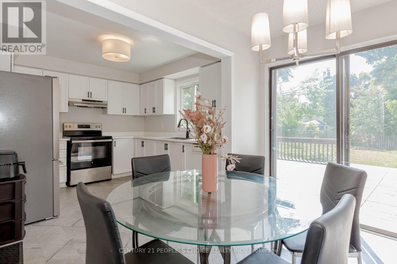 47 Blair Crescent, Barrie, Ontario  L4M 5Y6 - Photo 24 - S12419186