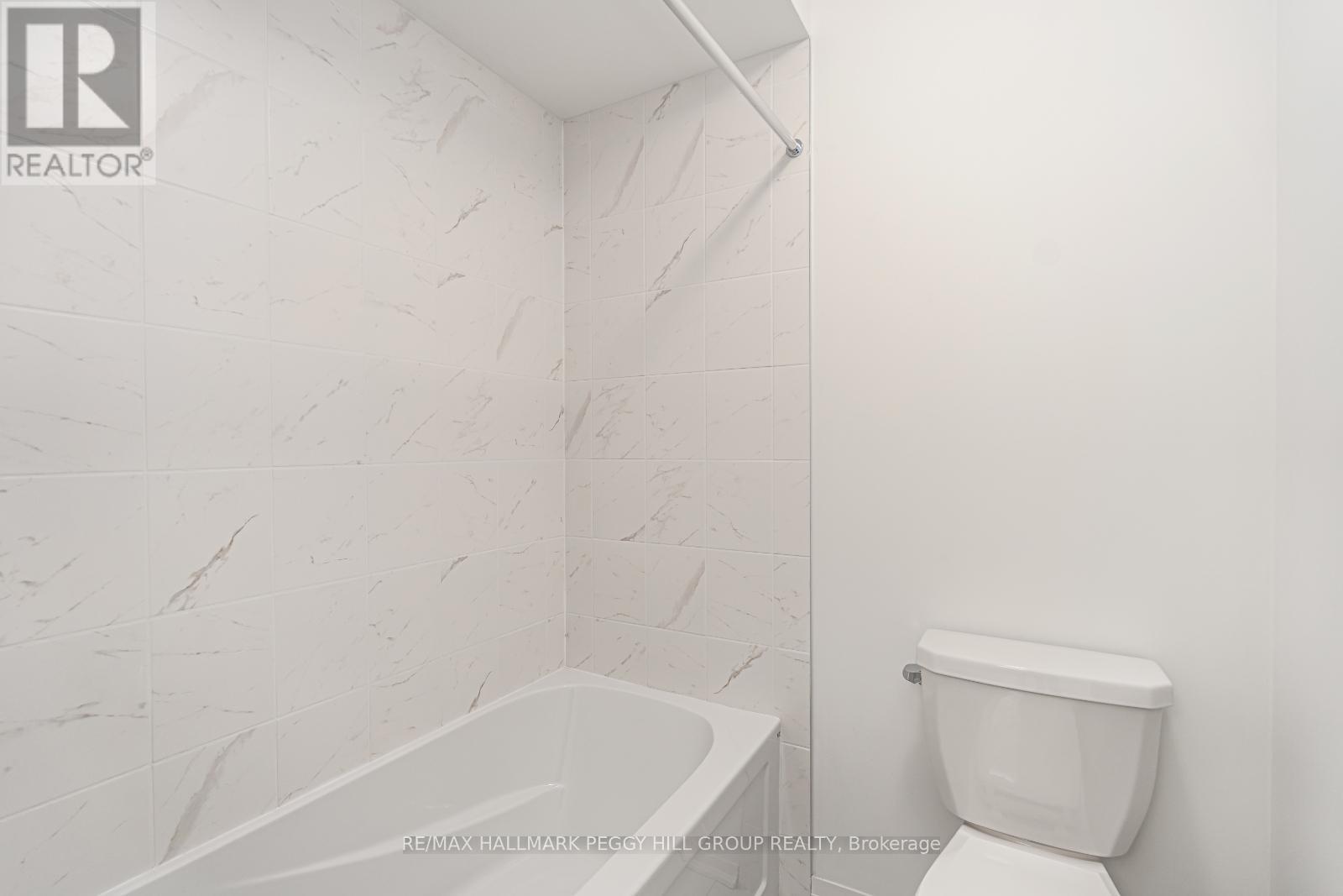 112 West Oak Trail, Barrie, Ontario  L9J 0L1 - Photo 11 - S12419206