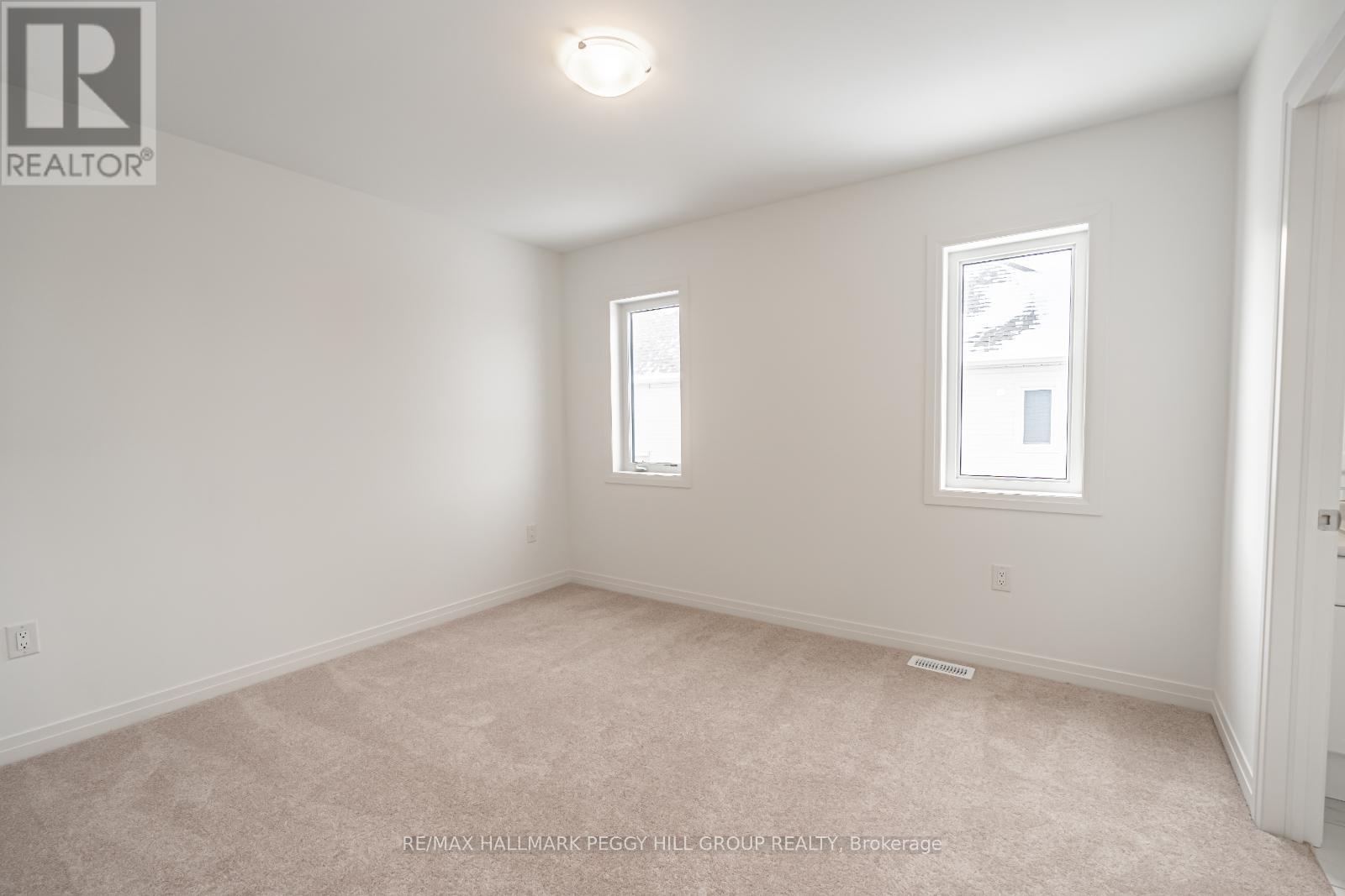 112 West Oak Trail, Barrie, Ontario  L9J 0L1 - Photo 13 - S12419206