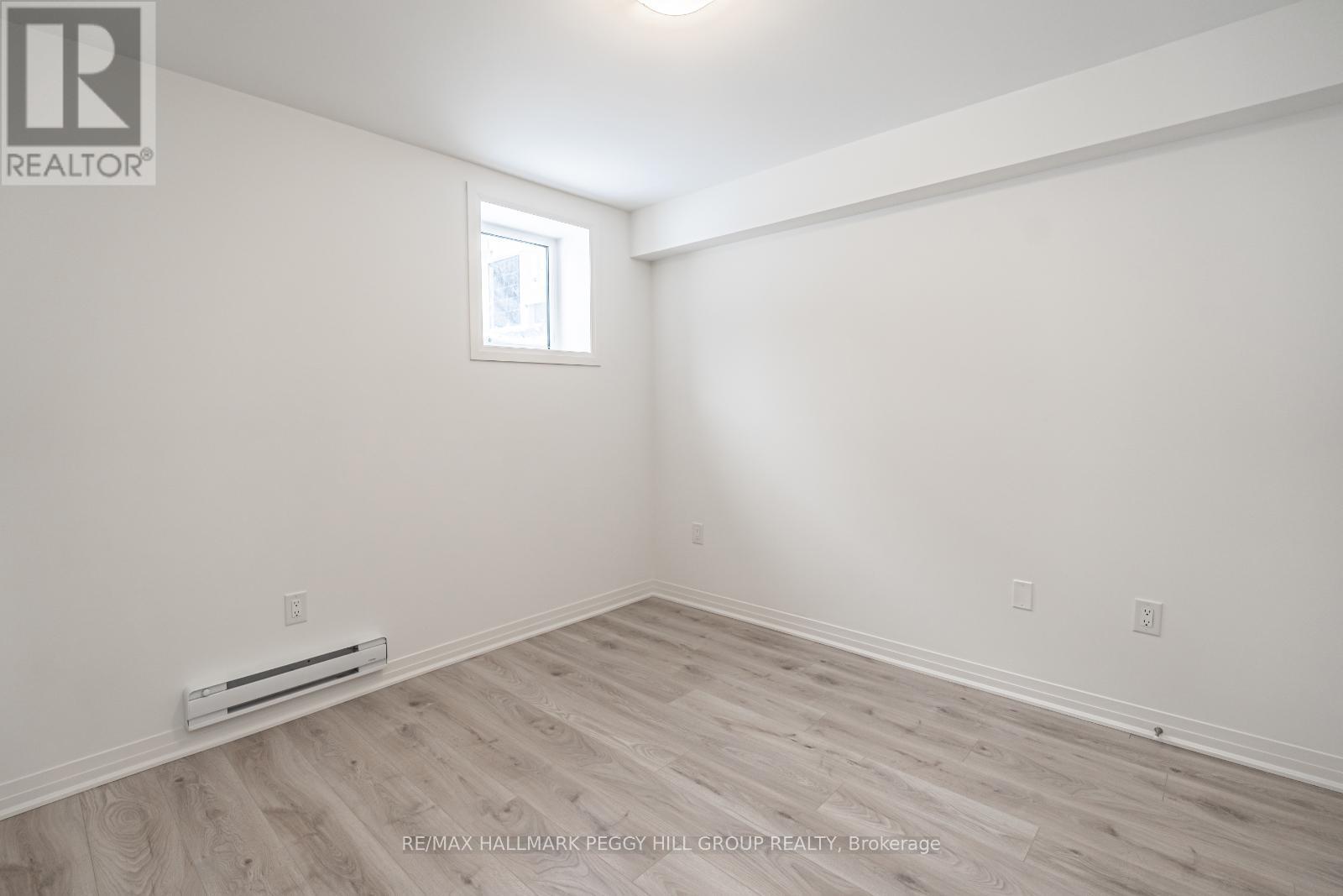 112 West Oak Trail, Barrie, Ontario  L9J 0L1 - Photo 19 - S12419206