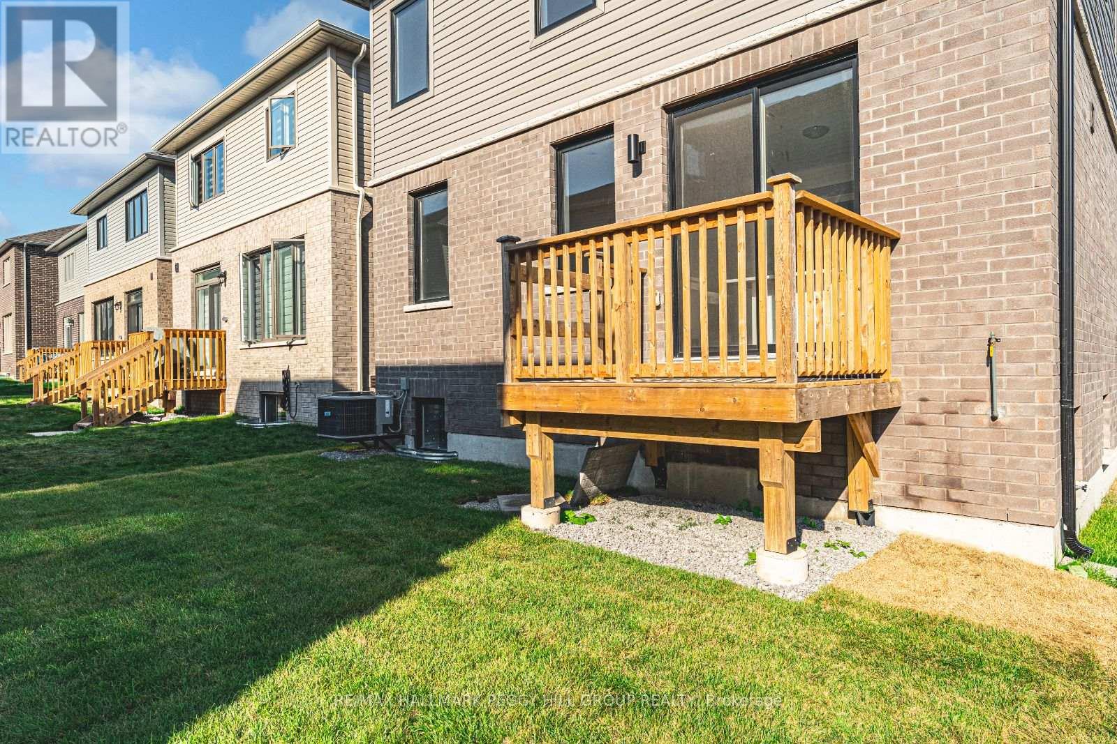 112 West Oak Trail, Barrie, Ontario  L9J 0L1 - Photo 21 - S12419206