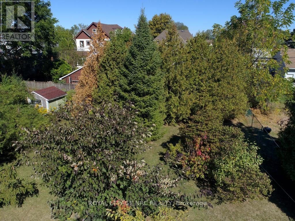 216 Highland Avenue, Fort Erie, Ontario  L2A 2X7 - Photo 26 - X12419353