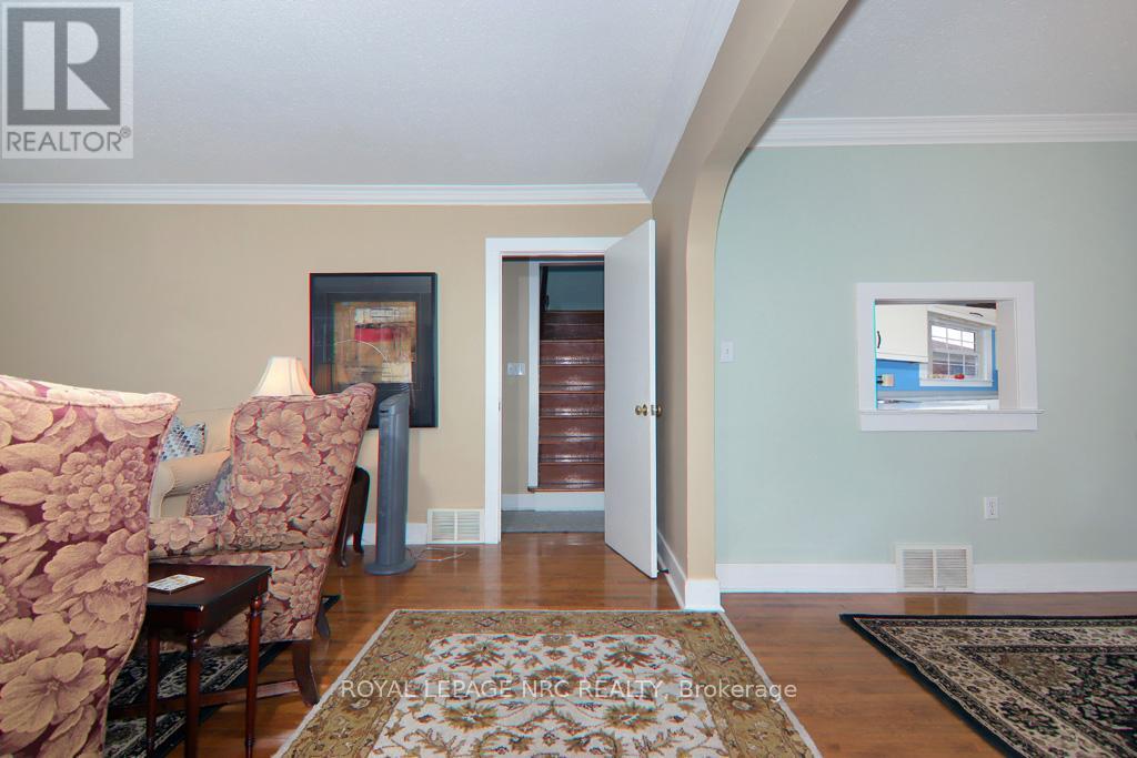 216 Highland Avenue, Fort Erie, Ontario  L2A 2X7 - Photo 36 - X12419353