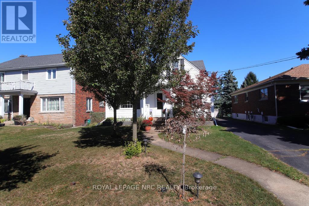 216 Highland Avenue, Fort Erie, Ontario  L2A 2X7 - Photo 7 - X12419353