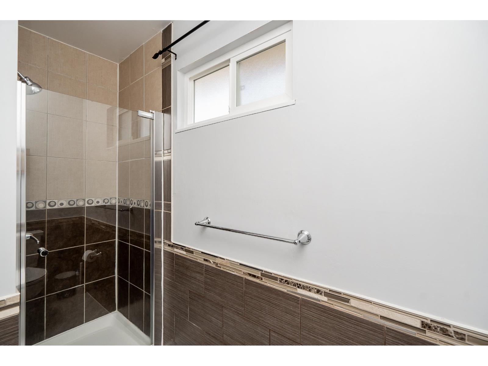 9674 155a Street, Surrey, British Columbia  V3R 7N8 - Photo 13 - R3050523