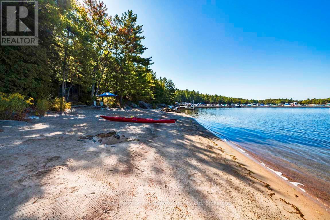 21 Glenn Burney Road, Seguin, Ontario  P2A 2X3 - Photo 42 - X12419243