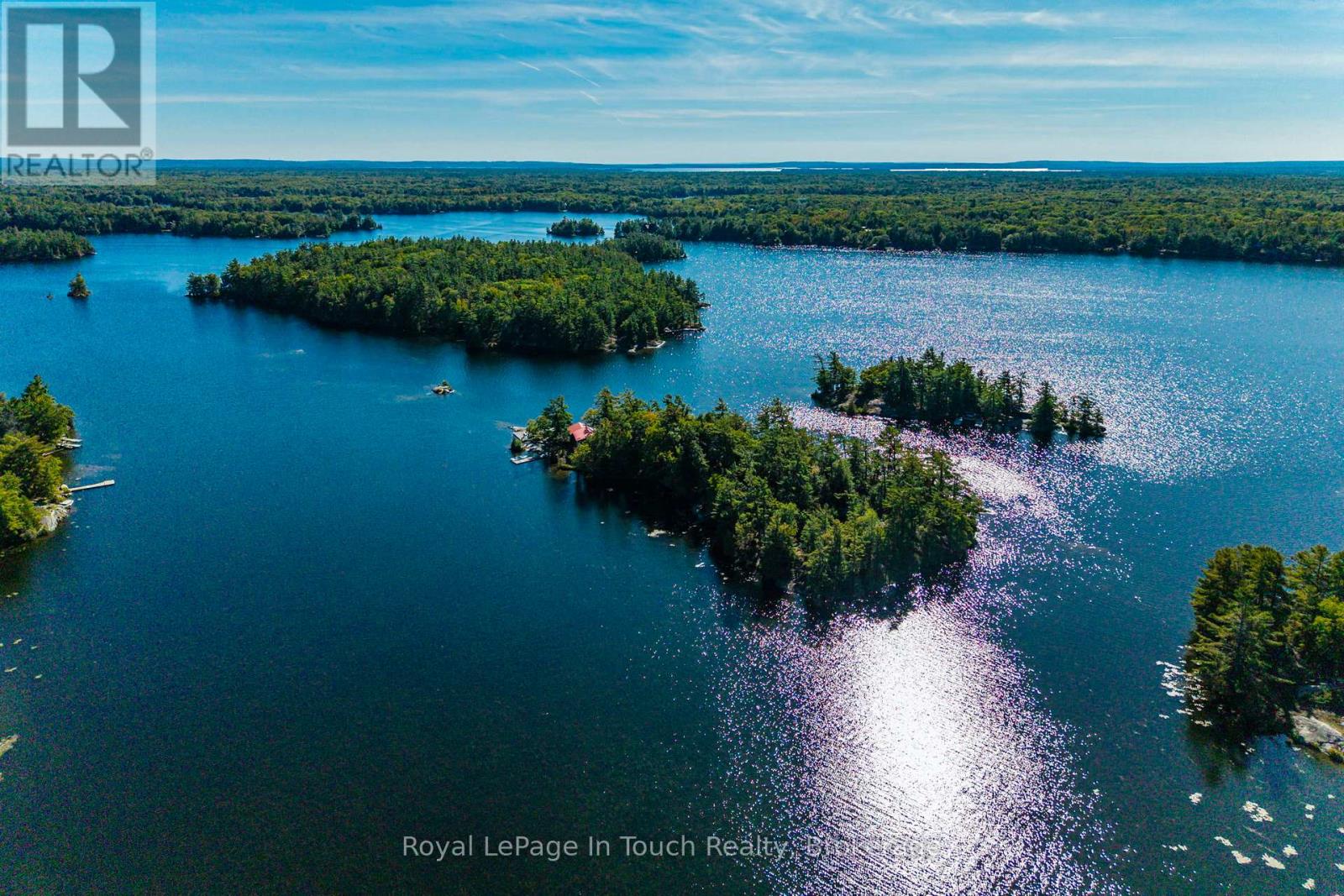2 Island 190 Island, Georgian Bay, Ontario  L0K 1S0 - Photo 12 - X12419288