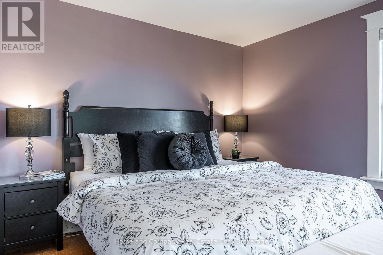 11 Water Street, Stratford, Ontario  N5A 3B9 - Photo 20 - X12419313