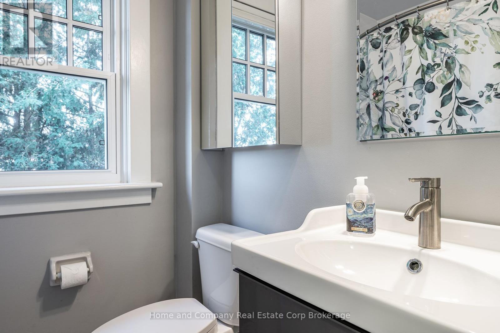 11 Water Street, Stratford, Ontario  N5A 3B9 - Photo 25 - X12419313