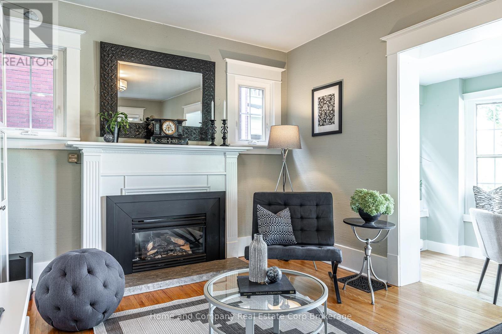 11 Water Street, Stratford, Ontario  N5A 3B9 - Photo 8 - X12419313