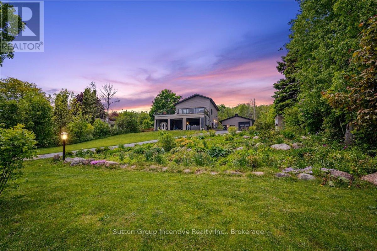339520 Presqu'ile Road, Georgian Bluffs, Ontario  N0H 2T0 - Photo 4 - X12419322