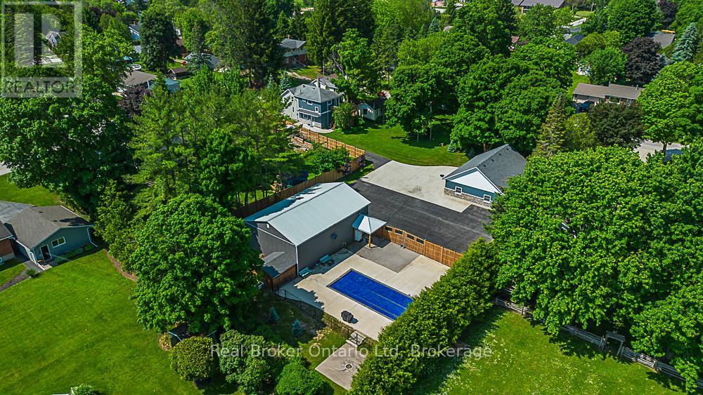 144 LOUCKS LANE, Chatsworth, Ontario