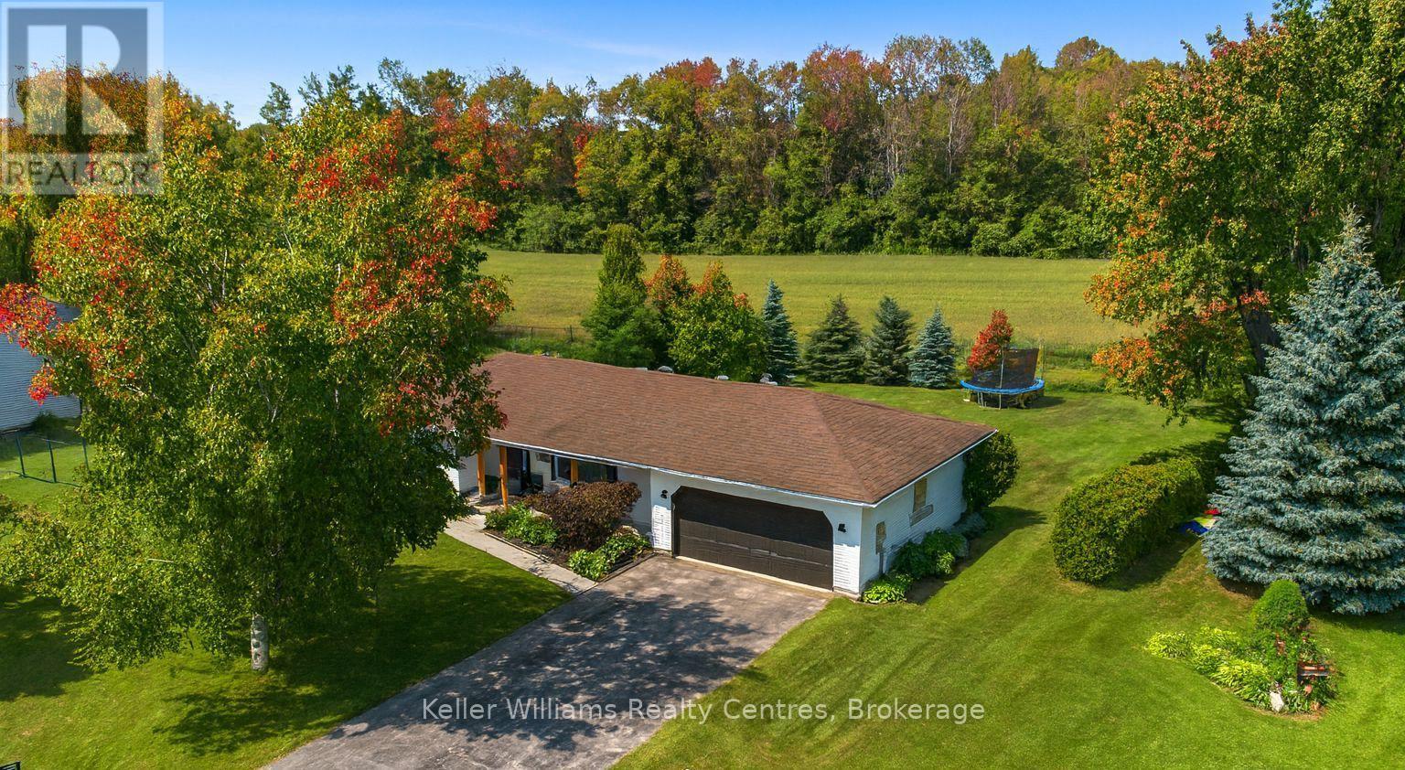 110 Mary Avenue, Georgian Bluffs, Ontario  N4K 5N5 - Photo 1 - X12419343