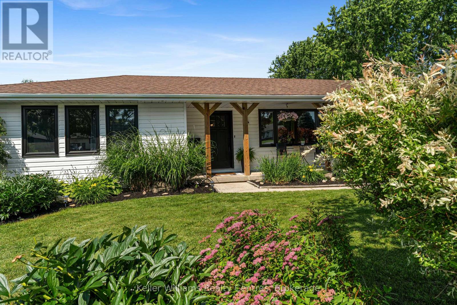 110 Mary Avenue, Georgian Bluffs, Ontario  N4K 5N5 - Photo 44 - X12419343