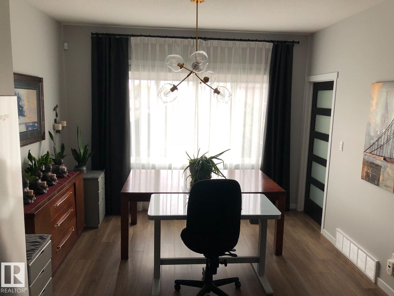 633 Merlin Ld Nw, Edmonton, Alberta  T5S 0M1 - Photo 6 - E4457580