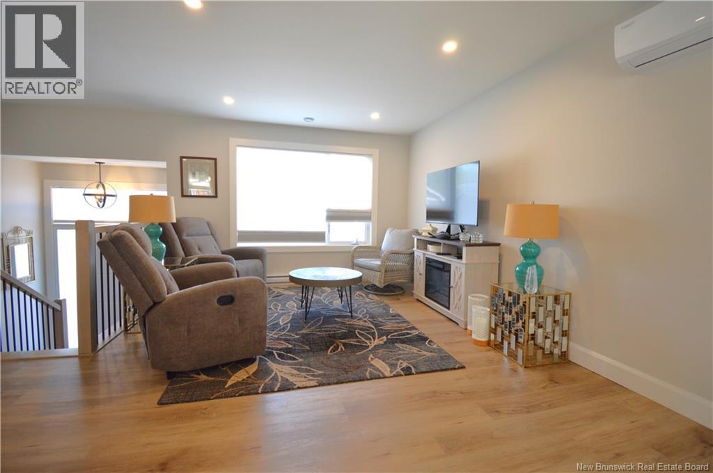 303 Chatellerault, Shediac, New Brunswick  E4P 0L3 - Photo 3 - NB127128