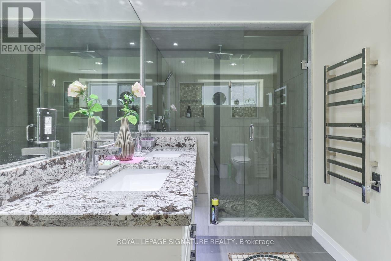 76 Berkinshaw Crescent, Toronto, Ontario  M3B 2T2 - Photo 20 - C12387891