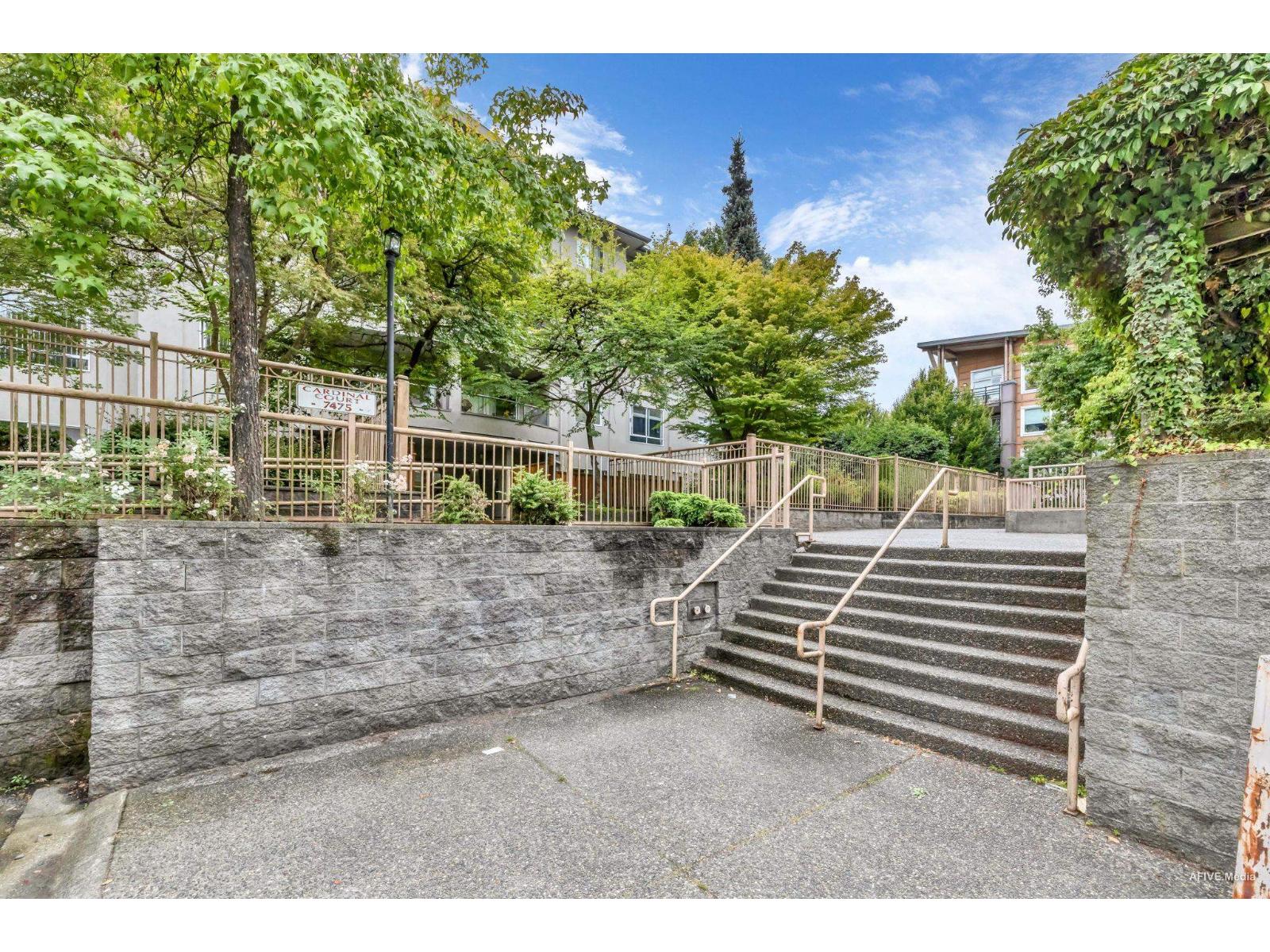 103 7475 138 Street, Surrey, British Columbia  V3W 0Y9 - Photo 4 - R3050346