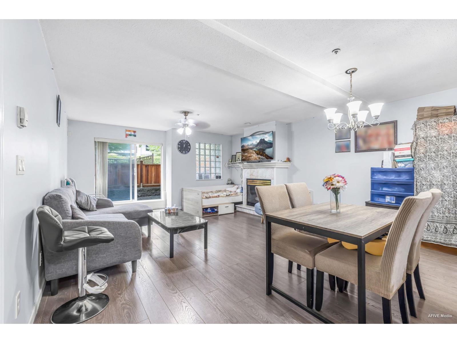 103 7475 138 Street, Surrey, British Columbia  V3W 0Y9 - Photo 1 - R3050346