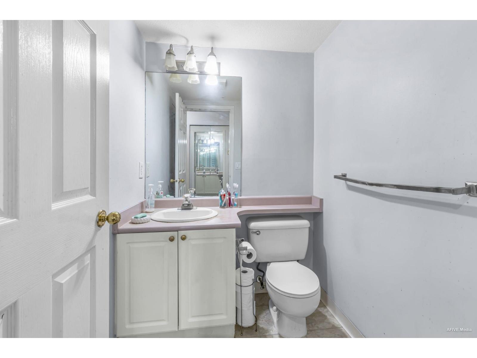 103 7475 138 Street, Surrey, British Columbia  V3W 0Y9 - Photo 15 - R3050346