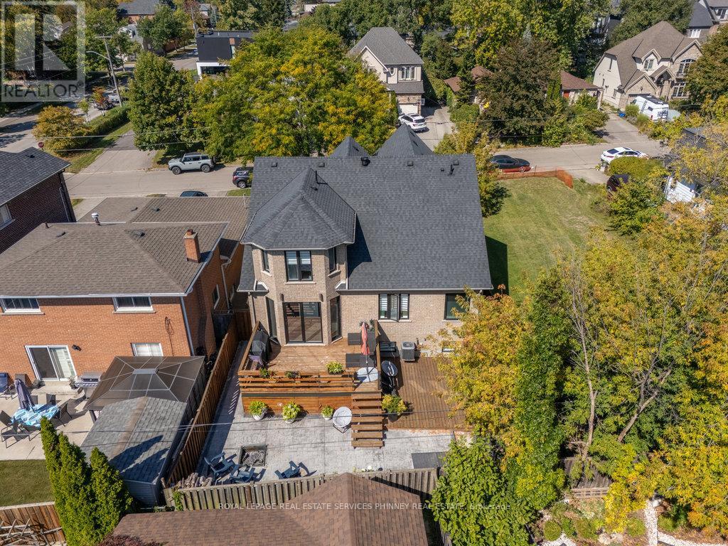 880 6th Street, Mississauga, Ontario  L5E 1N6 - Photo 45 - W12419148