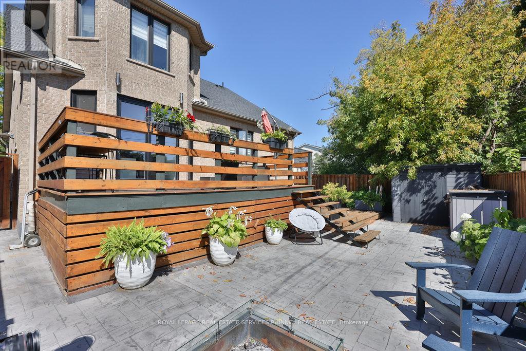 880 6th Street, Mississauga, Ontario  L5E 1N6 - Photo 47 - W12419148