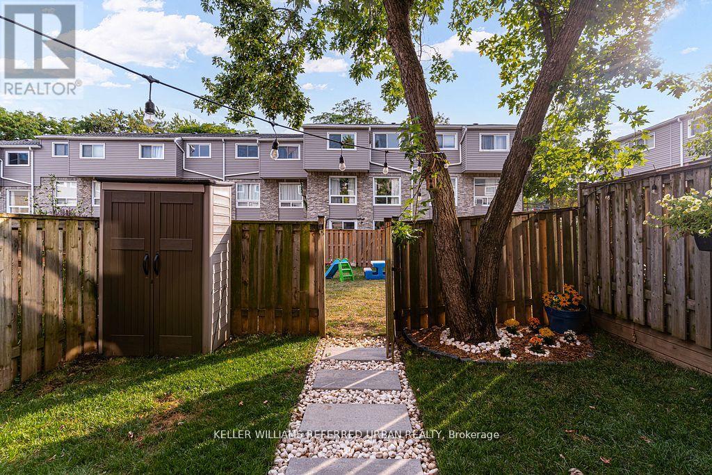 26 - 2050 Upper Middle Road, Burlington (Brant Hills), Ontario  L7P 3R9 - Photo 44 - W12419171