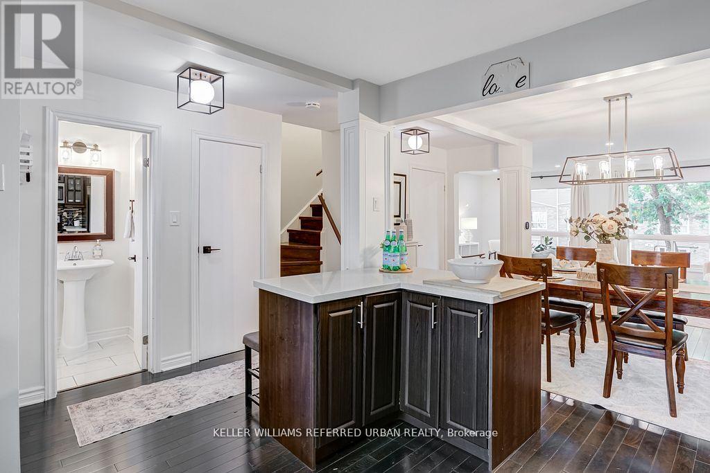 26 - 2050 Upper Middle Road, Burlington (Brant Hills), Ontario  L7P 3R9 - Photo 6 - W12419171