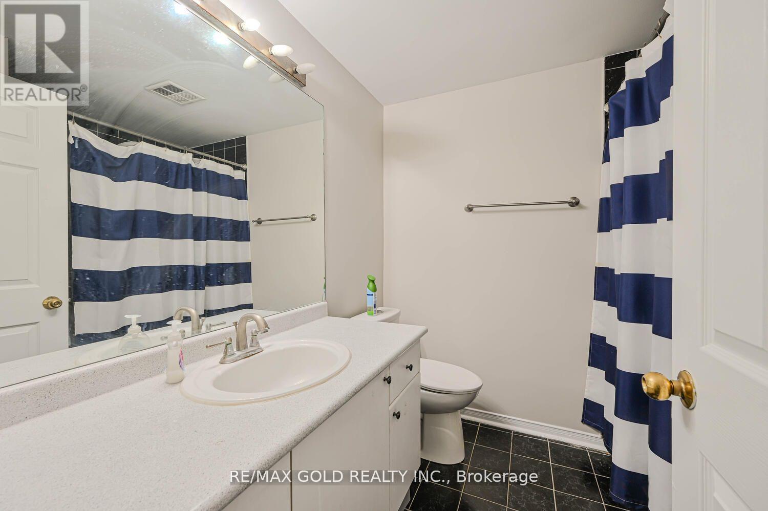 27 Buttercup Lane, Brampton, Ontario  L6R 1M9 - Photo 33 - W12419216