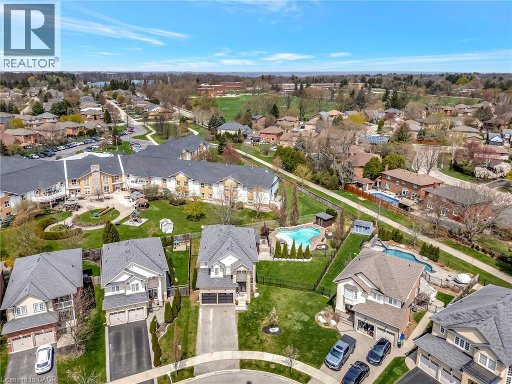 349 Valridge Drive, Ancaster, Ontario  L9G 0B1 - Photo 45 - 40772212