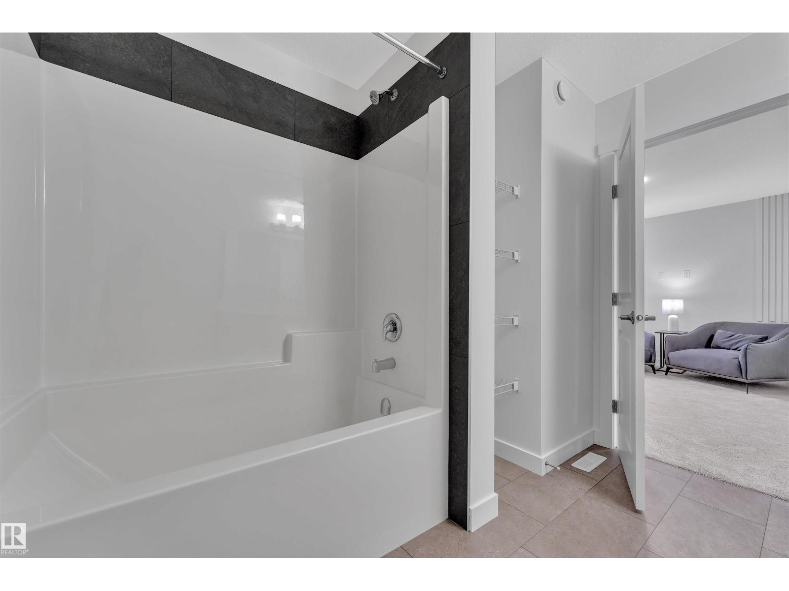 19131 29 Av Nw, Edmonton, Alberta  T6M 3B5 - Photo 31 - E4458926