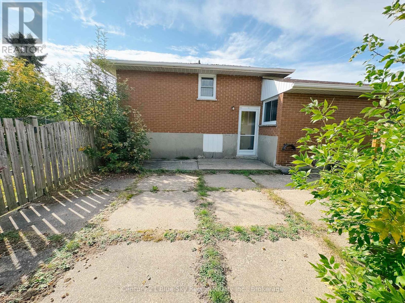 163 Beverly Road, North Bay, Ontario  P1B 7P7 - Photo 32 - X12418172