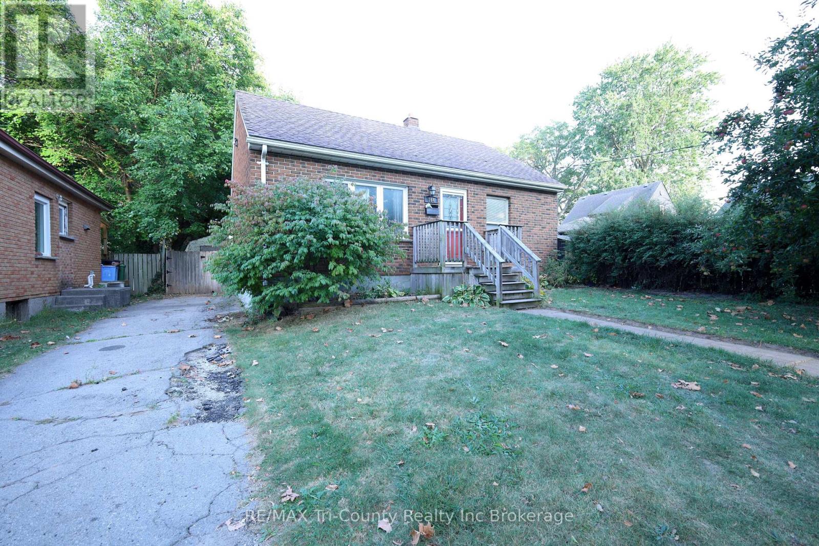 164 Fellner Avenue, London East, Ontario  N5W 4H1 - Photo 2 - X12419346