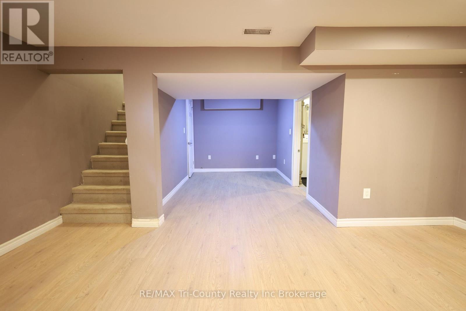 164 Fellner Avenue, London East, Ontario  N5W 4H1 - Photo 22 - X12419346