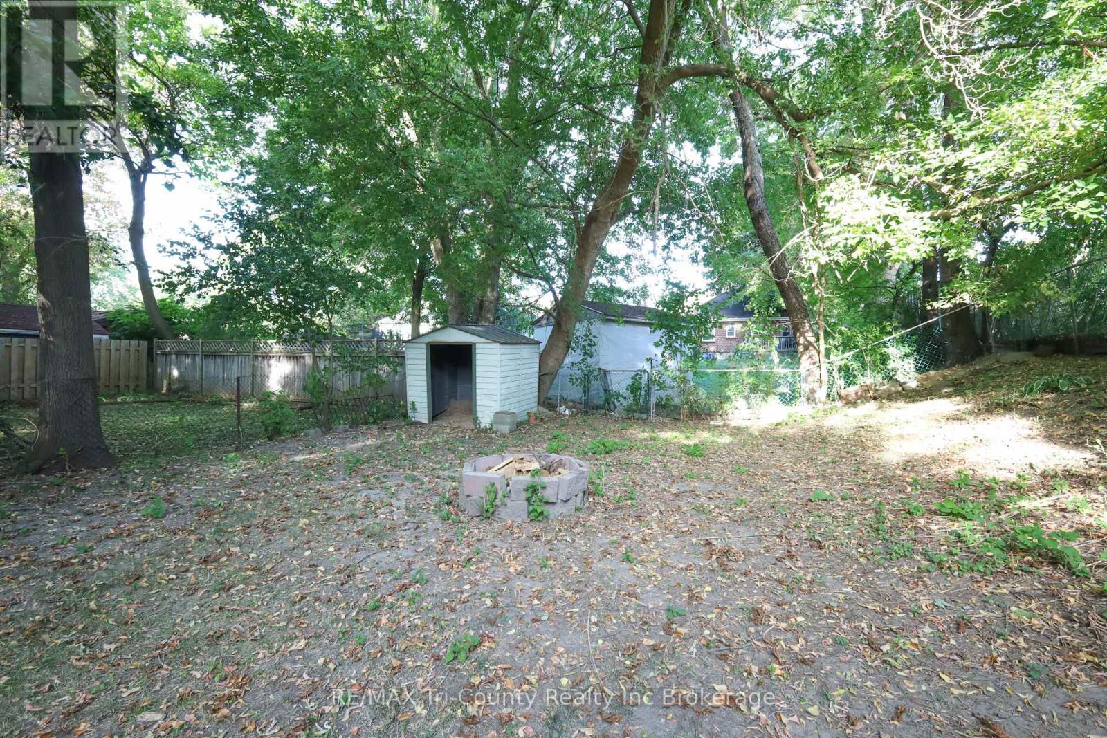 164 Fellner Avenue, London East, Ontario  N5W 4H1 - Photo 31 - X12419346