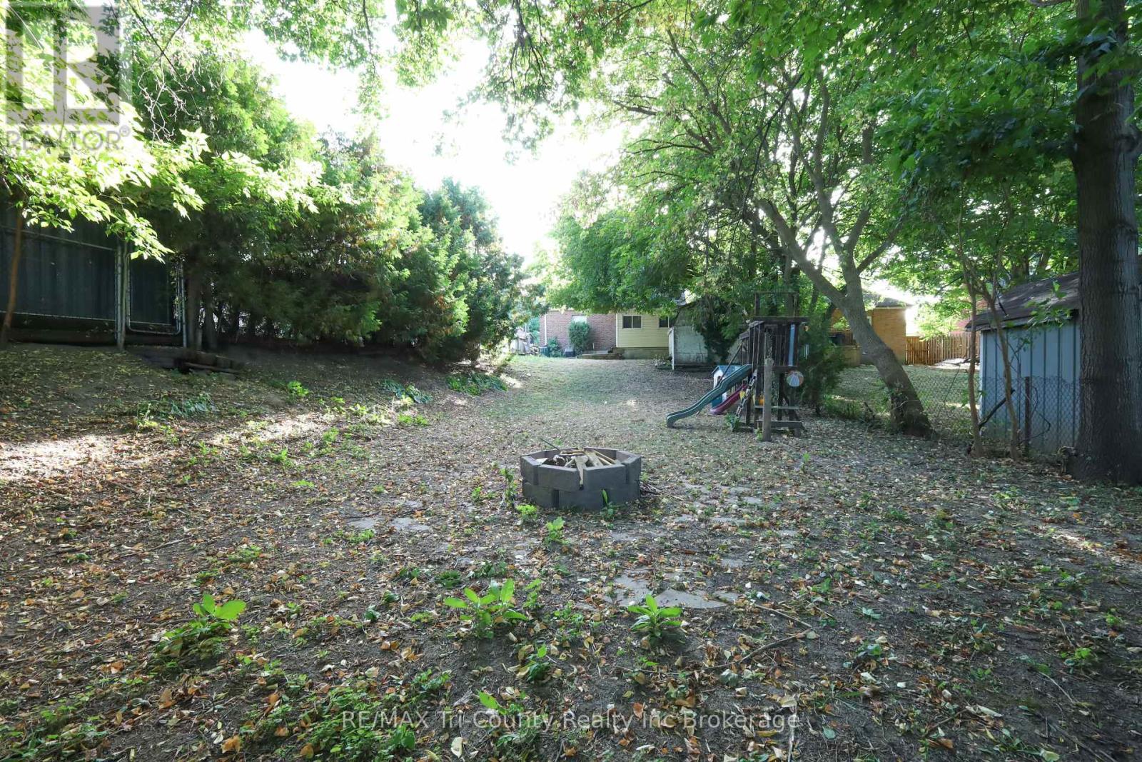 164 Fellner Avenue, London East, Ontario  N5W 4H1 - Photo 32 - X12419346