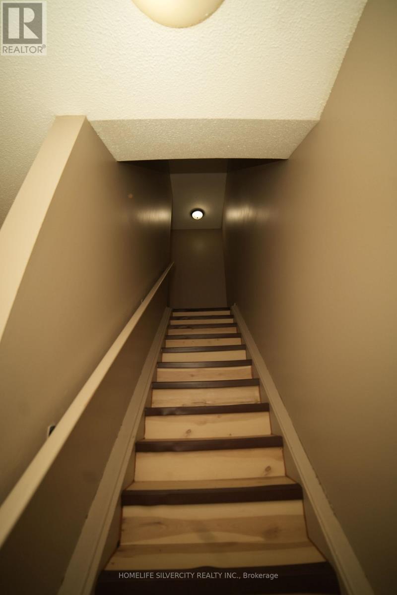 155 Shelley Drive, Greater Sudbury (Sudbury), Ontario  P3A 2S6 - Photo 32 - X12419205