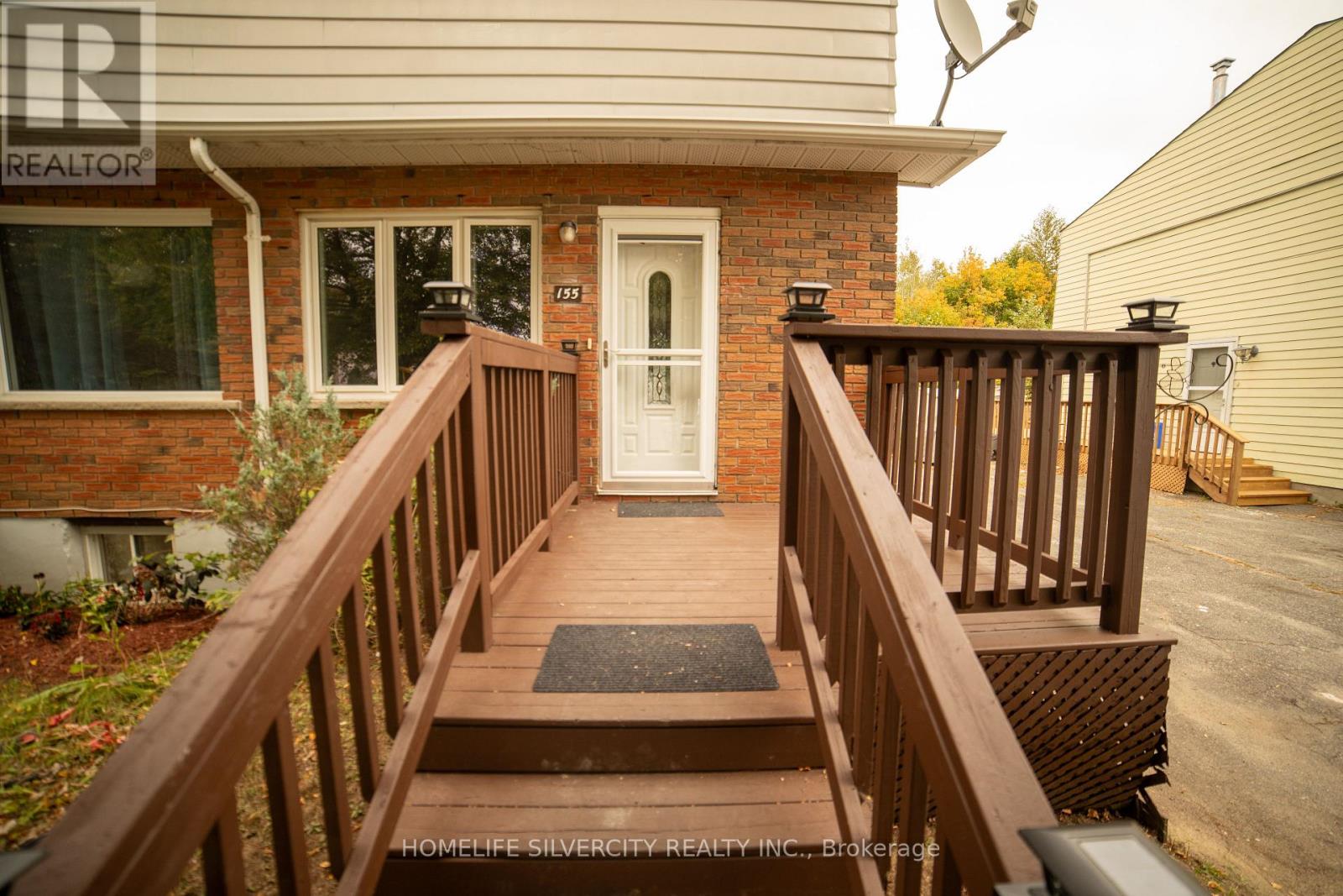 155 Shelley Drive, Greater Sudbury (Sudbury), Ontario  P3A 2S6 - Photo 4 - X12419205